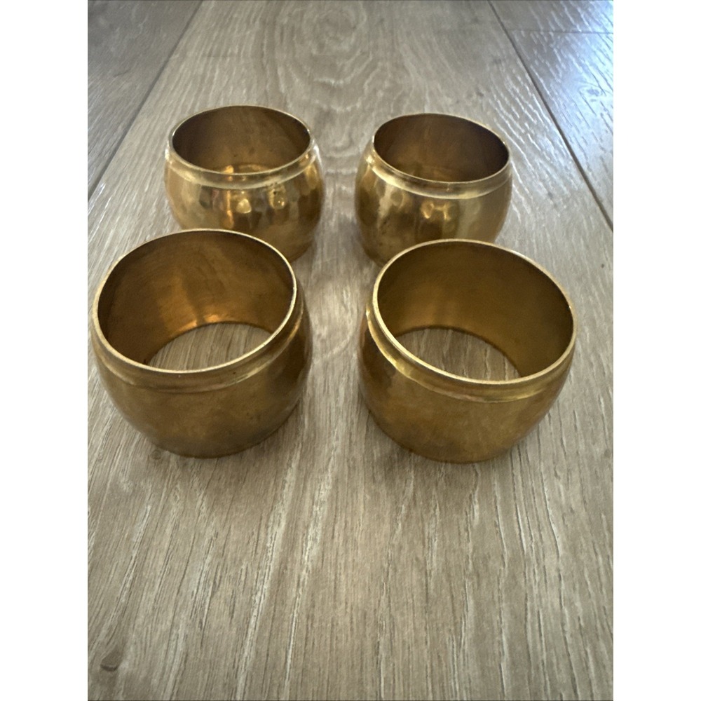 Hammered Brass Napkin‎ Ring Holders Vintage Set of 4 Gold Tone